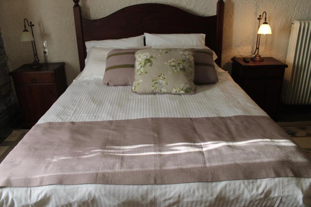 Guesthouse Karahalios โปลีดรอสโซส ห้อง รูปภาพ